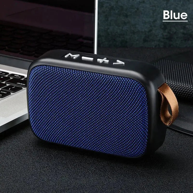 Mini alto-falante portátil com Bluetooth rádio FM USB leitor de cartão TF bateria interna e design em tecido para som prático no dia a dia