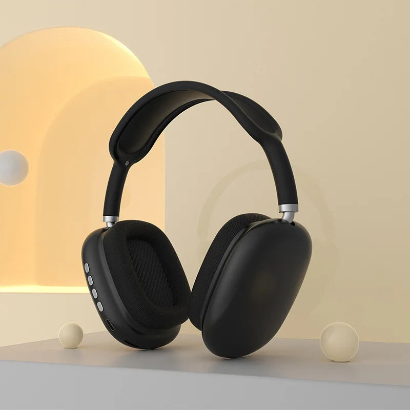 P9 fone Bluetooth over ear com microfone conforto para esportes e jogos conexão estável controles completos som envolvente para o dia a dia